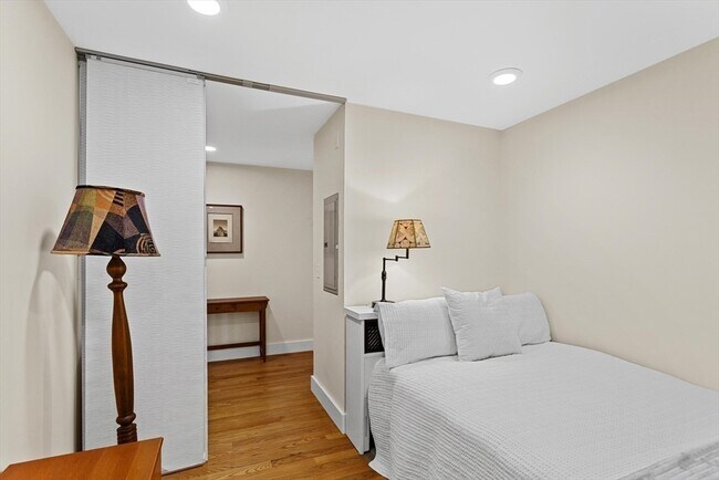 Building Photo - 155 Nantasket Rd