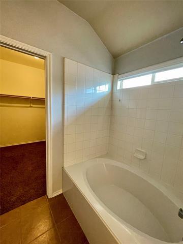 Building Photo - 122 Freedom Trl