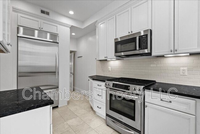 Building Photo - 2355 Ashmead Pl NW