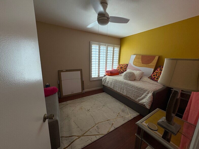 Building Photo - 1515 Spyglass Plz