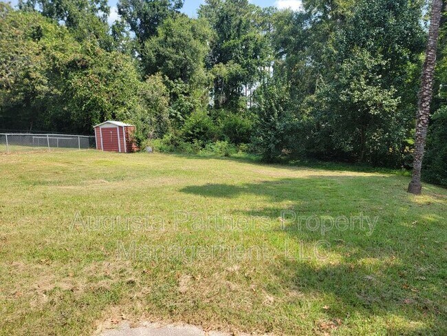 Building Photo - 156 Griswood Dr