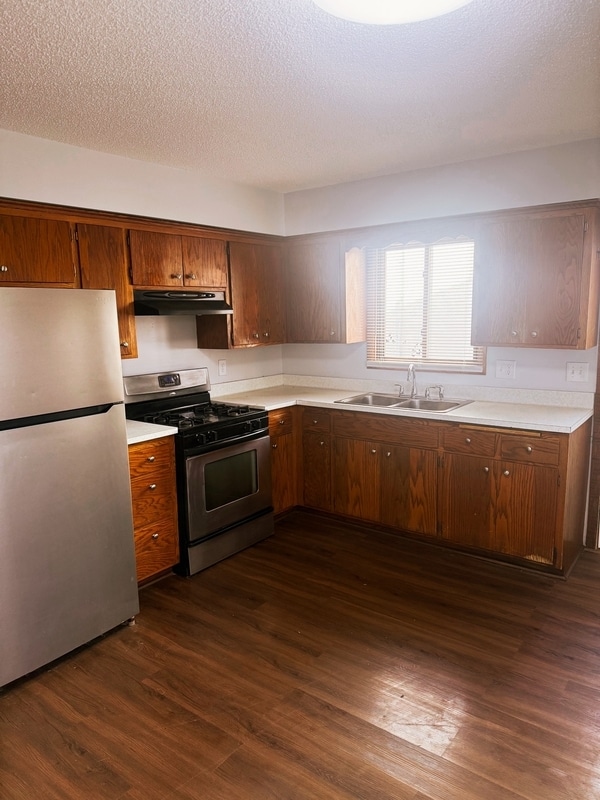 Building Photo - 509 Sunnyside Ln