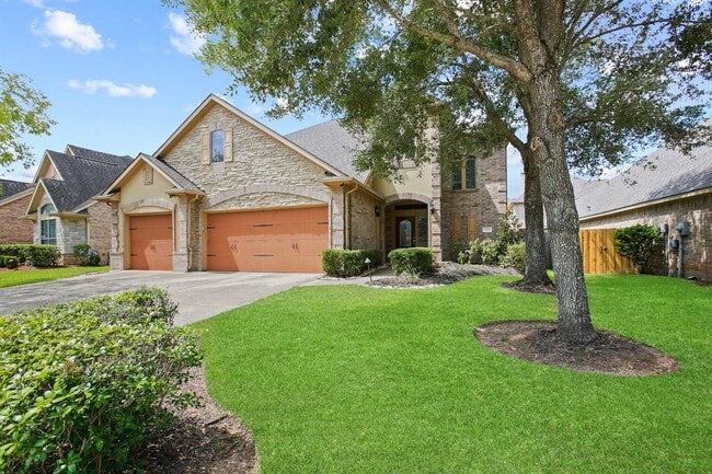Building Photo - 1606 Sunderland Dr