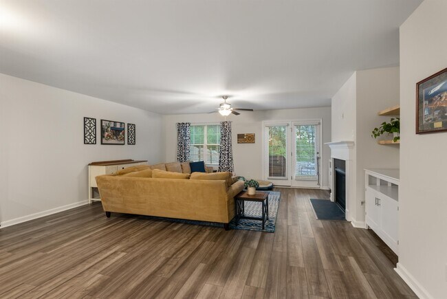 Building Photo - 305 Ollivander Ln