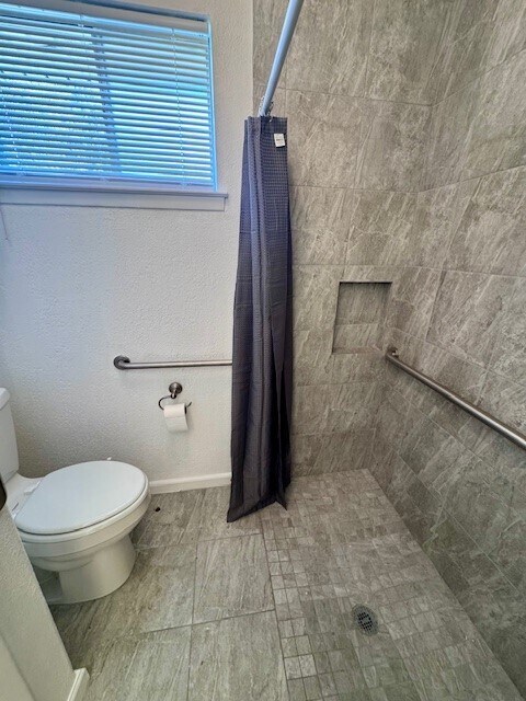 Building Photo - 2006 Seagate Ln