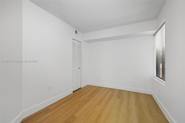 Building Photo - 8365 SW 152nd Ave