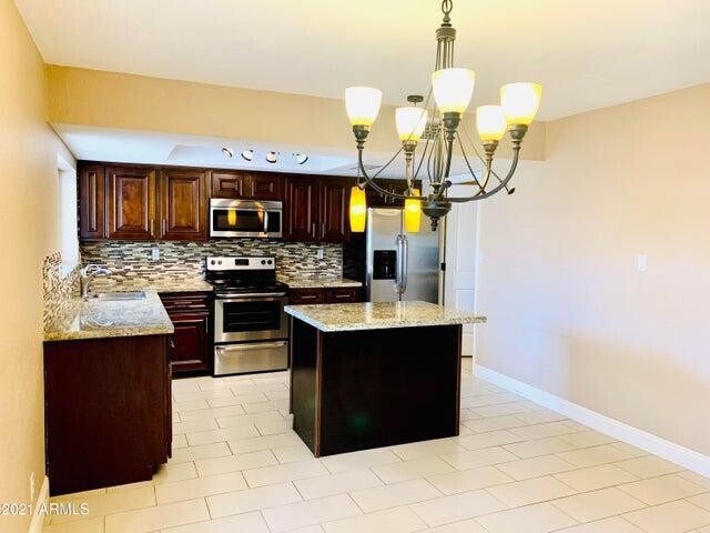 Building Photo - 8832 E Lupine Ave