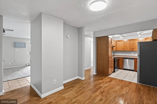 Building Photo - 400 Shelard Pkwy