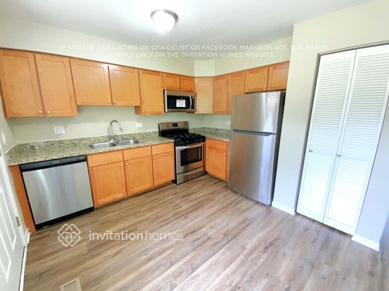 Building Photo - 1187 Leawood Dr
