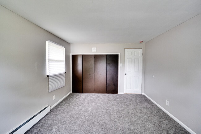 Building Photo - 3235 W 157th St