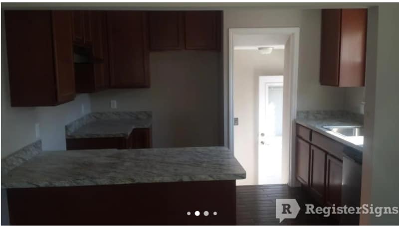 Building Photo - 629 Moran Ave