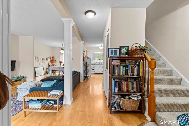 Building Photo - 113 Promenade Unit 113 Dr