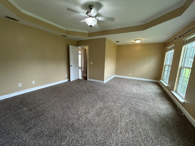 Building Photo - Home for Rent