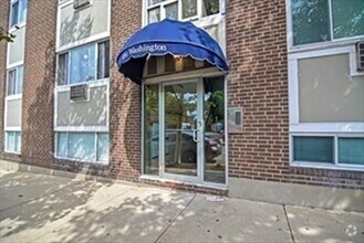 Building Photo - 461 Washington St