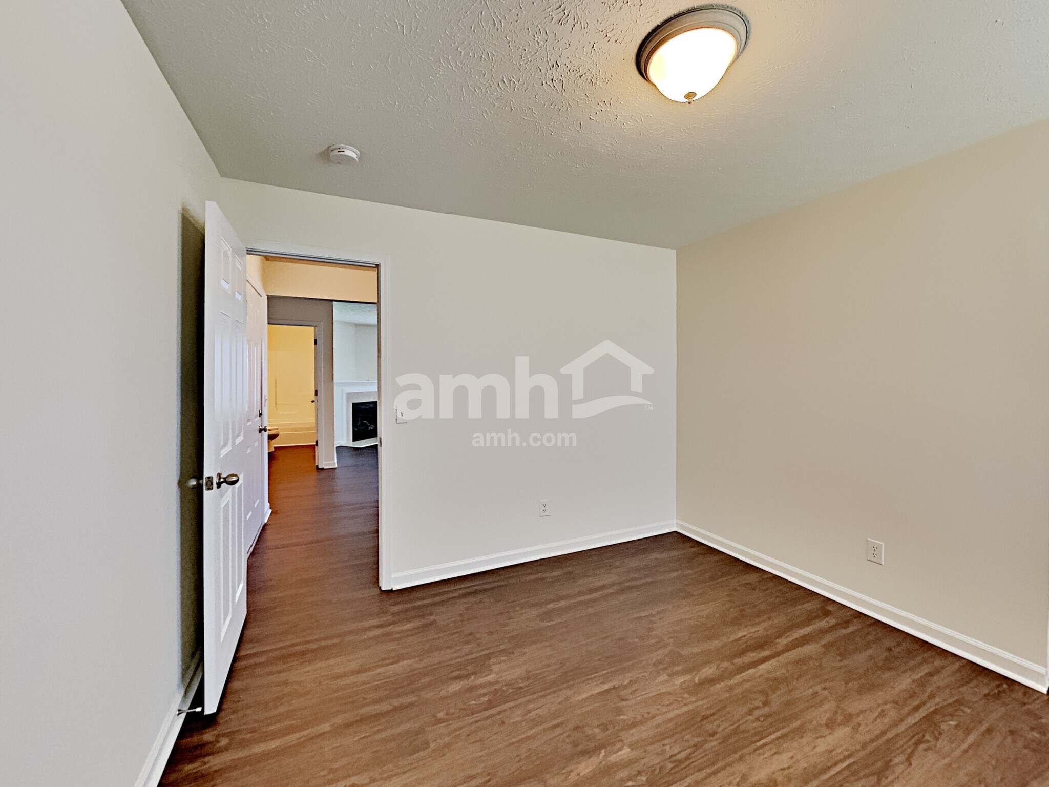 Building Photo - 334 Stewart Springs Dr