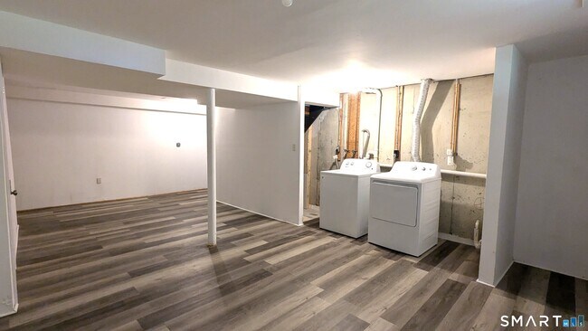 Building Photo - 157 Austin Ryer Ln