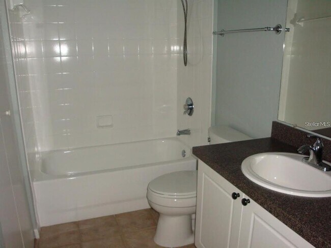 Building Photo - 2209 Portofino Pl