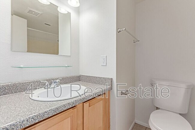 Building Photo - 11640 N 51st Ave