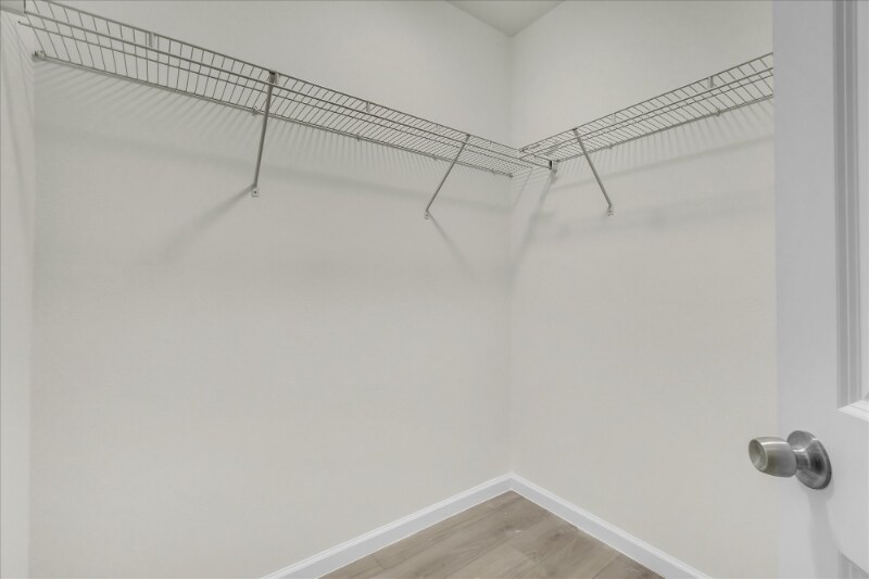 Building Photo - 652 Kensington St