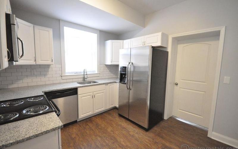 Building Photo - 71 E Gates St