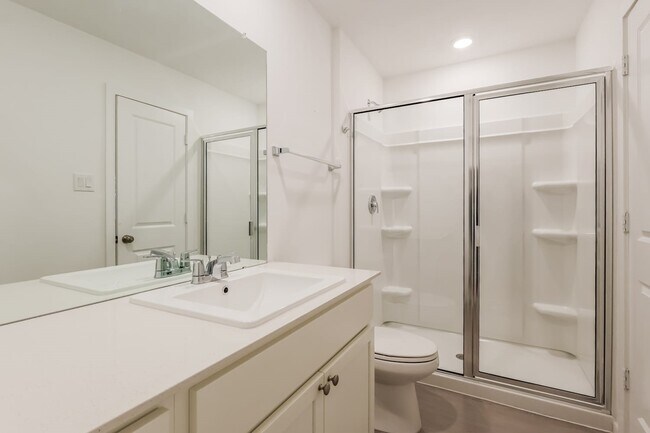 Building Photo - 15250 Abella Dr