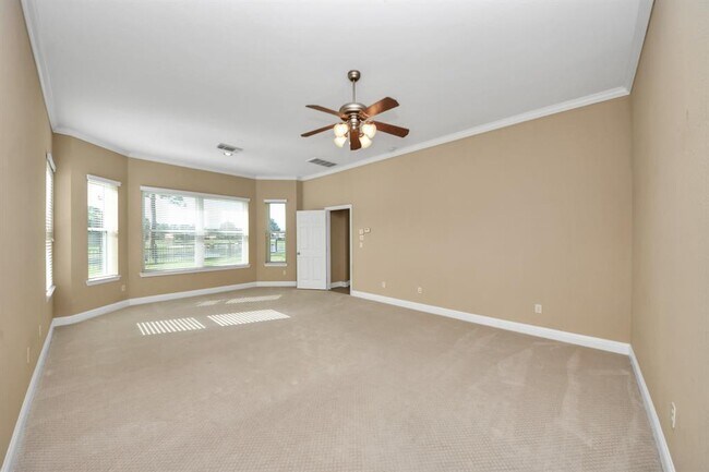 Building Photo - 7011 Monarch Lake Ln