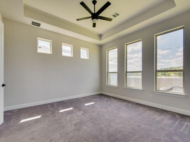 Building Photo - 204 Pulitzer Dr