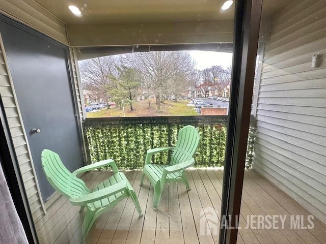 Building Photo - 211 Sunshine Ct