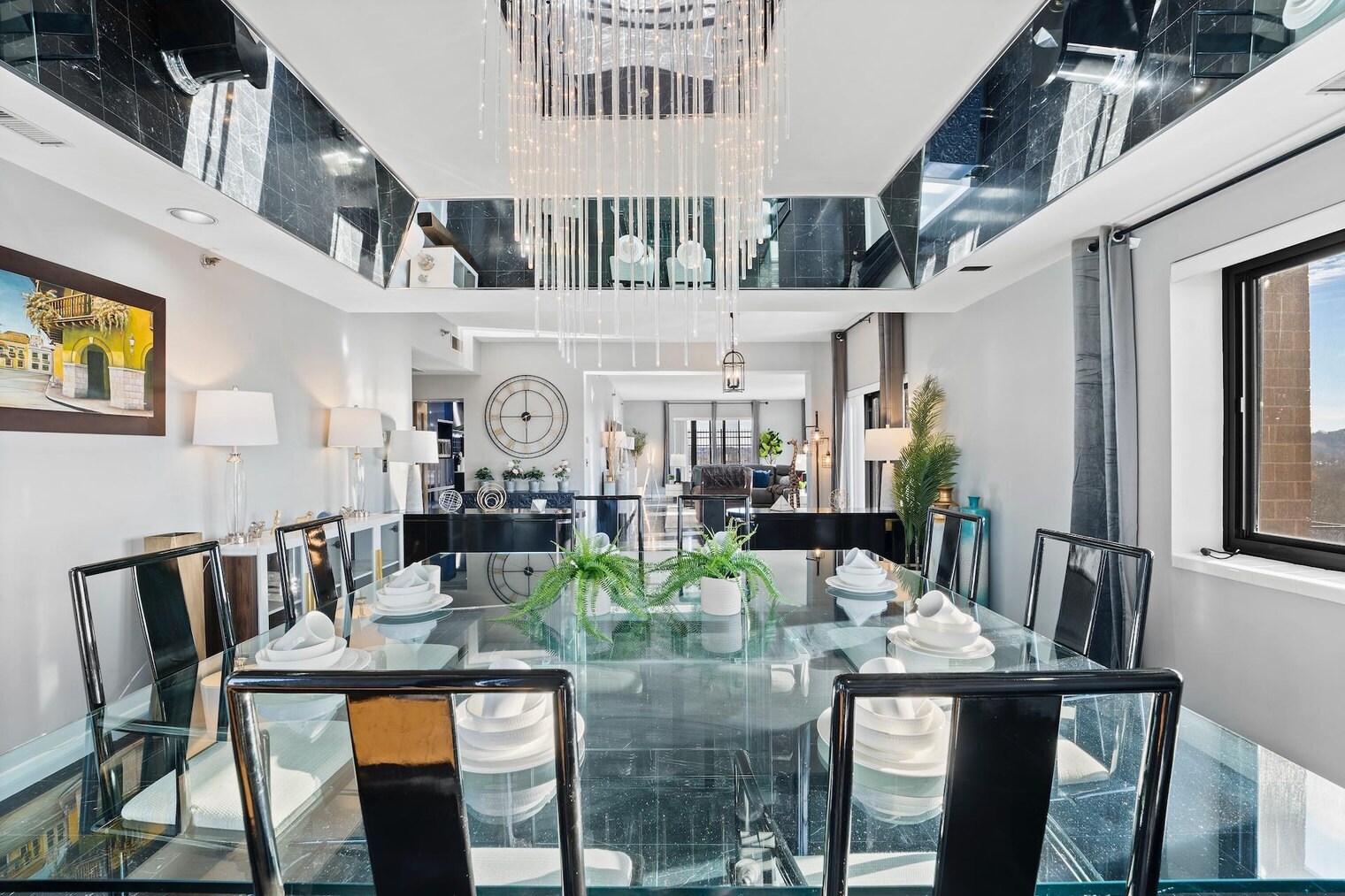 Building Photo - 275 U.S. 20-SI ID1240408P