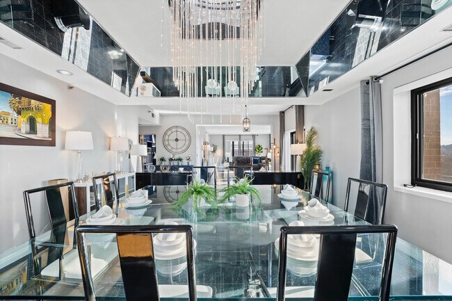 Building Photo - 275 U.S. 20-SI ID1240408P