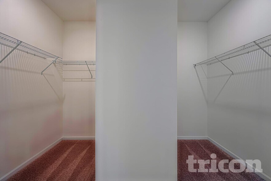 Building Photo - 117 Chapel Meadow Ln SW