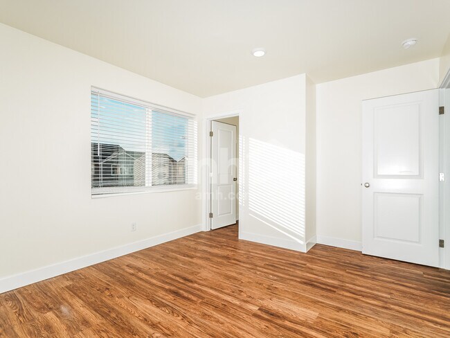 Building Photo - 9260 Shootingstar St SE