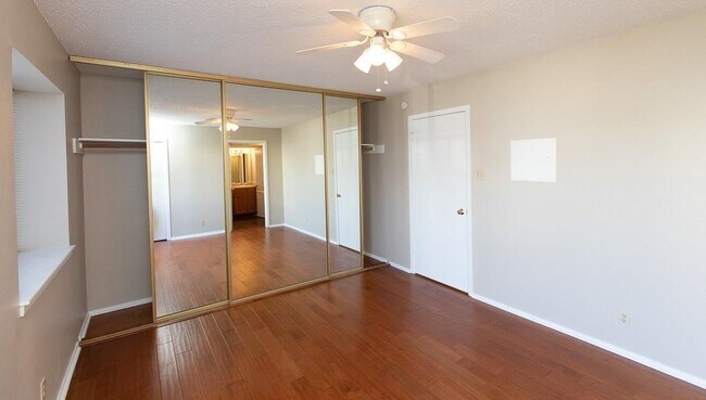 Building Photo - 3115 Helms St