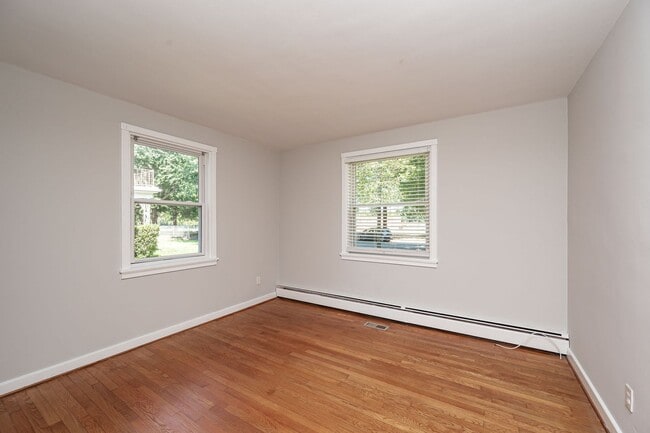 Building Photo - In The Heart Of RVA, close to VCU, Fan, Carytown & More