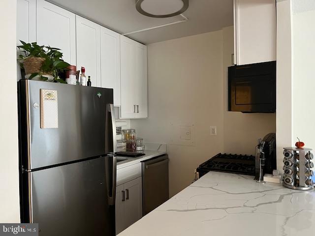 Building Photo - 5500 Friendship Blvd