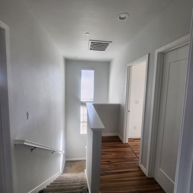 Building Photo - 2316 Dancing Penny Way