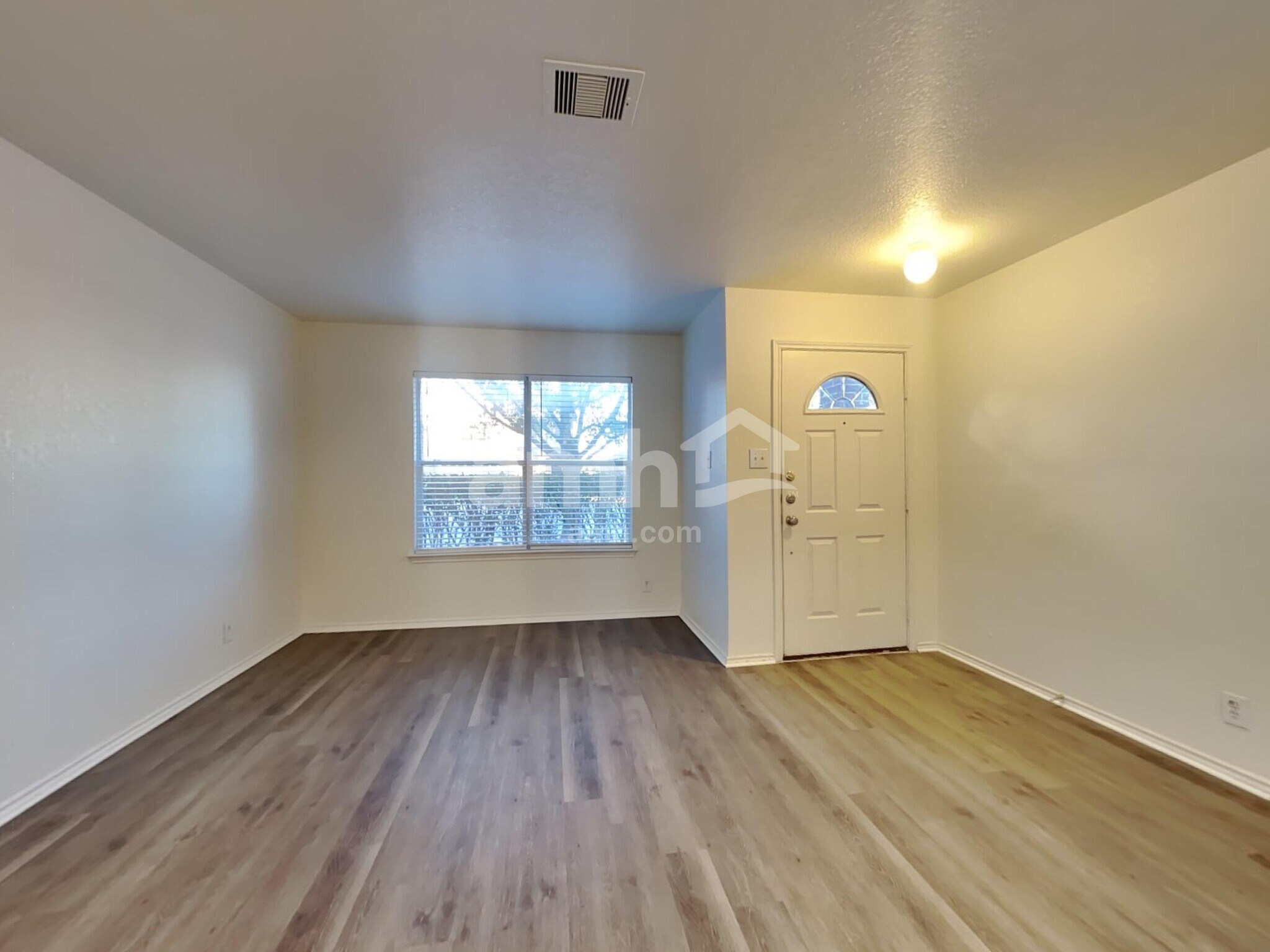 Building Photo - 7711 Cortland Oak