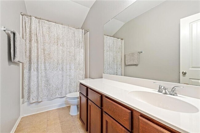 Building Photo - 108 Quarry Ln