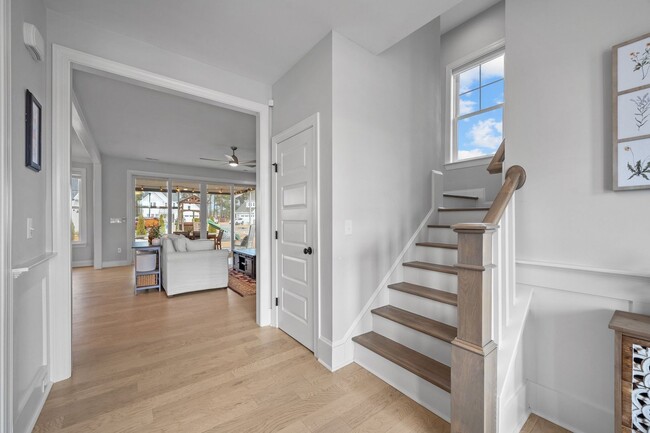 Building Photo - Exquisite 4 Bedroom/4 bath home in the Wyn...