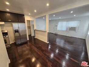 Building Photo - 14758 Lemay St