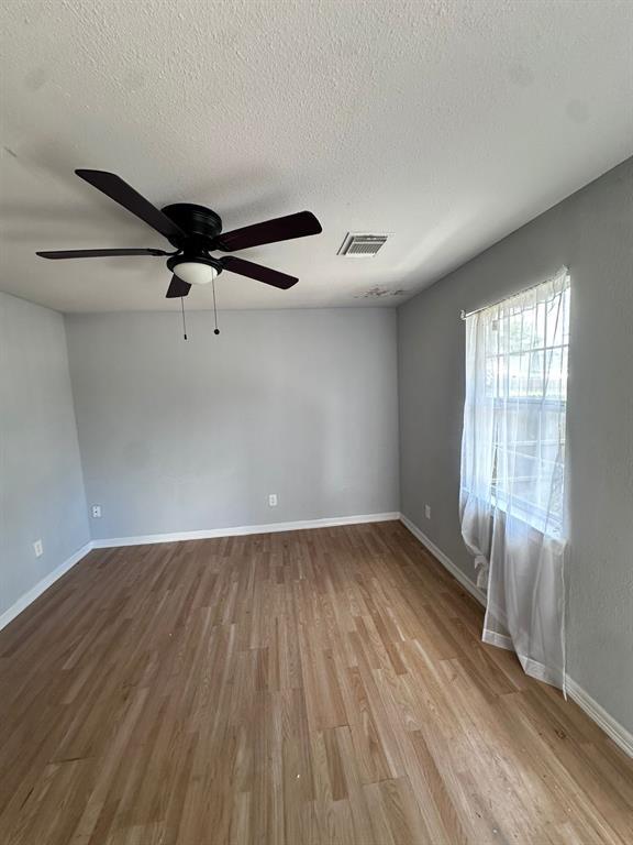 Building Photo - 8507 Lockwood Dr