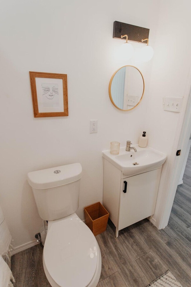 Building Photo - 3729-3727 N 24th St