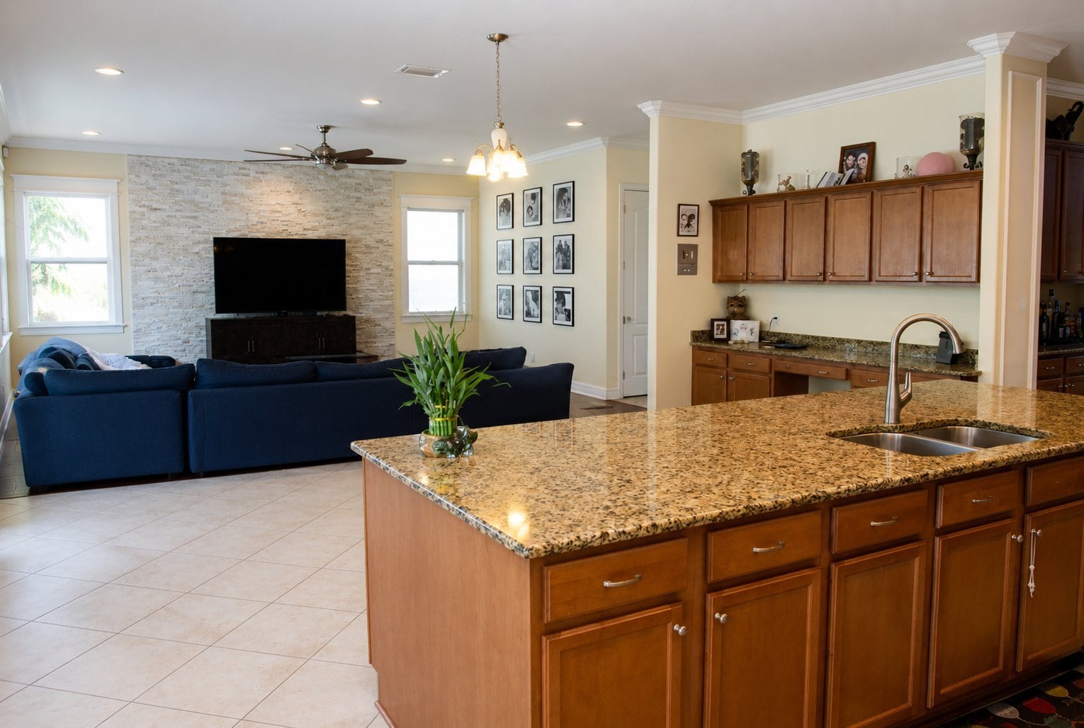 Building Photo - 10531 Mistflower Ln