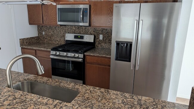 Building Photo - 10619 Staghill Dr