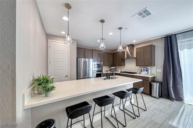 Building Photo - 11287 Gravitation Dr