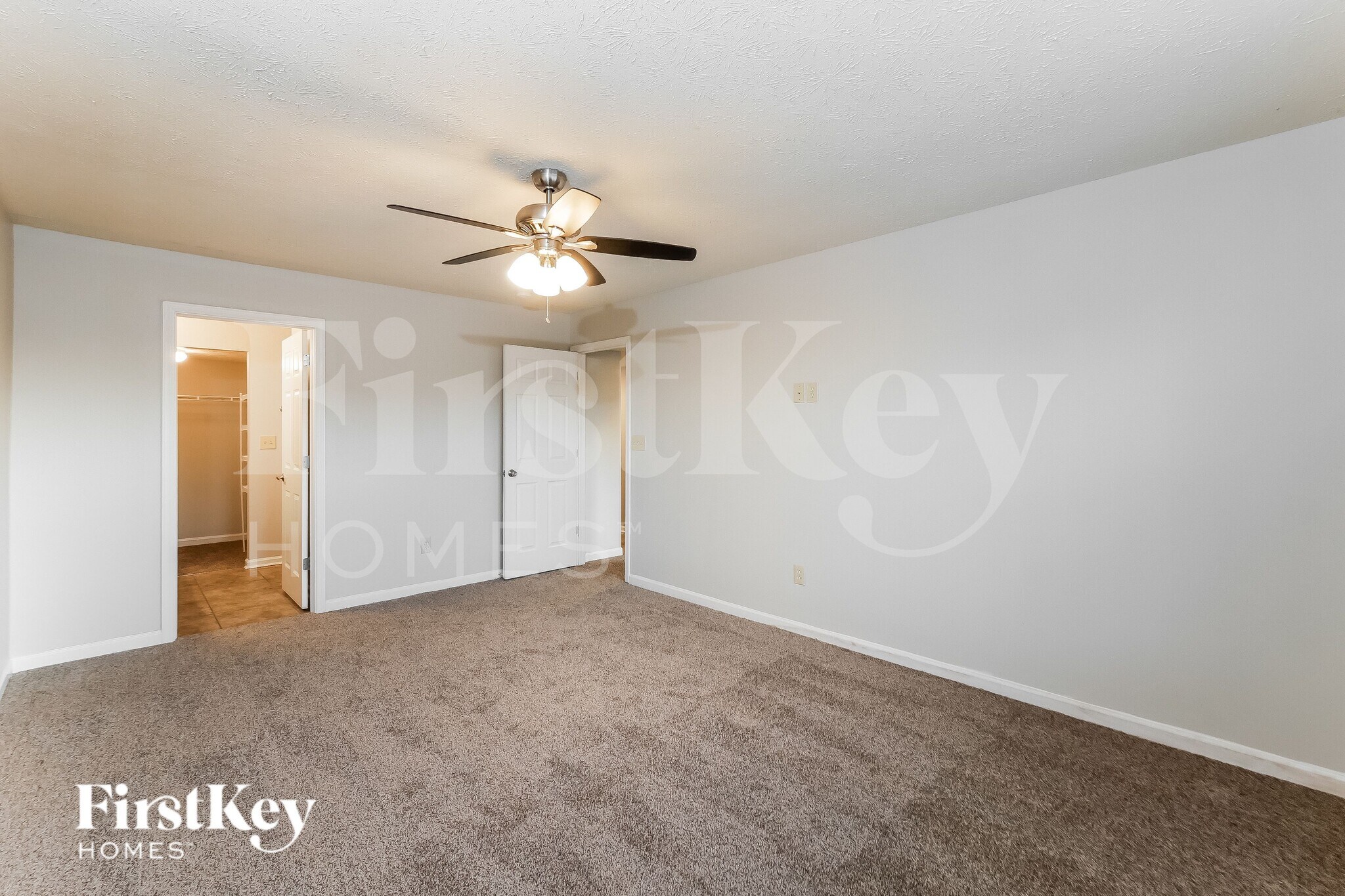 Building Photo - 4744 Altar Ct