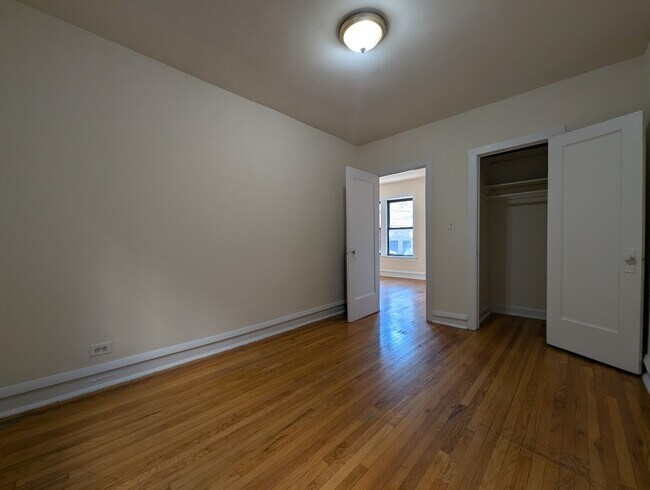 Building Photo - 2706 N Spaulding Ave