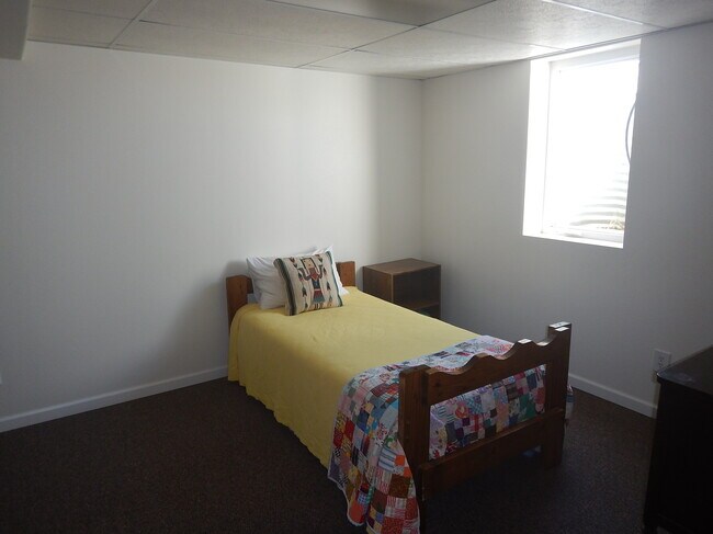 Building Photo - 35270 W Walker Rd