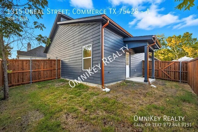 Building Photo - 1315 Oneal St