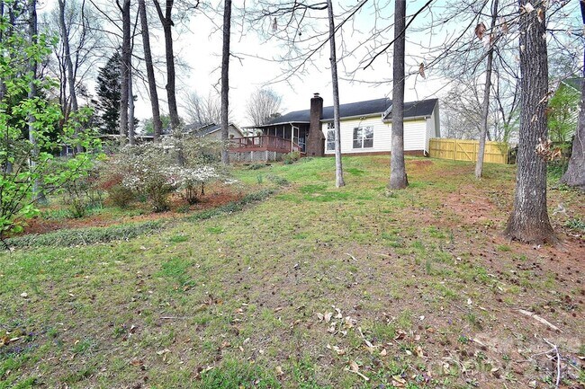 Building Photo - 9530 Errington Ln